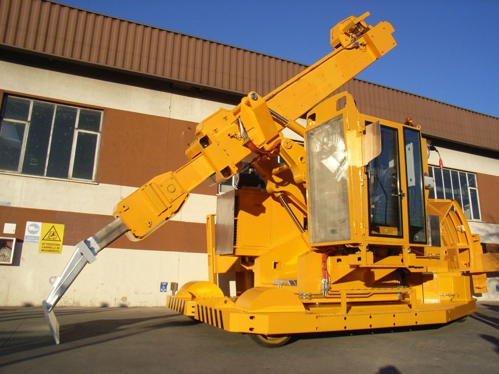 Furnace Tending Vehicle